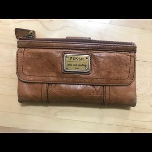 Fossil wallet